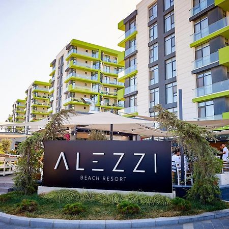 Sole Aparthotel Pool & Spa Mamaia Nord Năvodari Exteriör bild