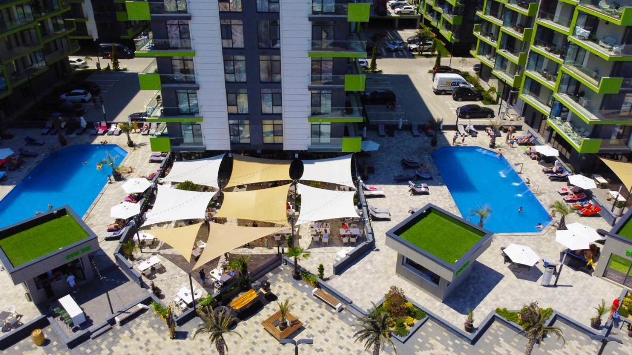Sole Aparthotel Pool & Spa Mamaia Nord Năvodari Exteriör bild