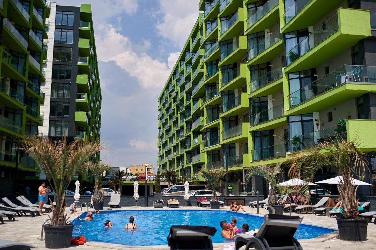 Sole Aparthotel Pool & Spa Mamaia Nord Năvodari Exteriör bild