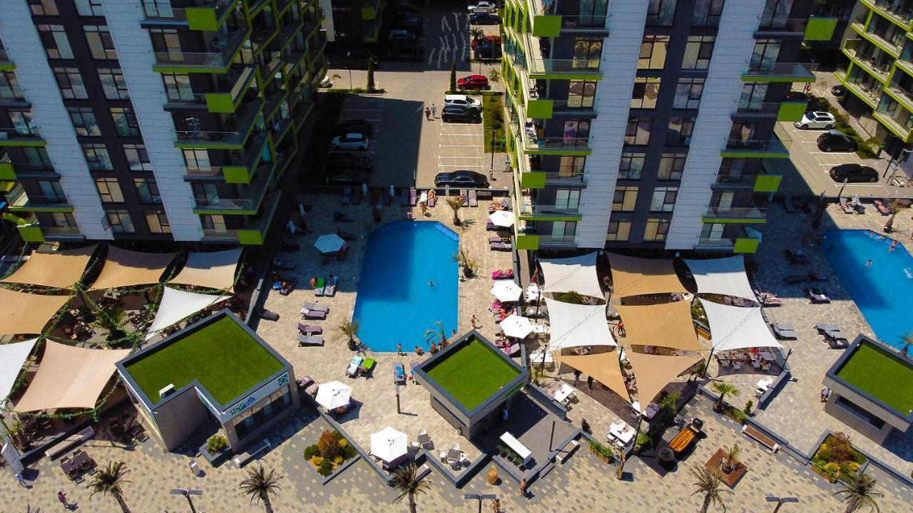 Sole Aparthotel Pool & Spa Mamaia Nord Năvodari Exteriör bild
